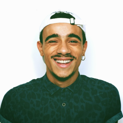 Ce soir je veux voir tout le monde en moule bite