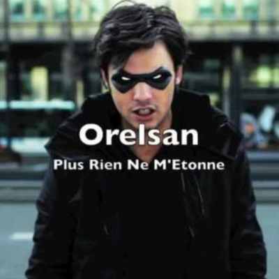 Elles touchent des bourses pour se payer leurs études, mais pas celles de l'Etat, ils mettraient des caravanes à la fac ça me choquerait pas