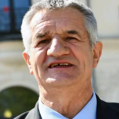 J'ai besoin de vous, sinon c'est les autres couillons qui vont gagner, ils vont vous baiser une fois de plus